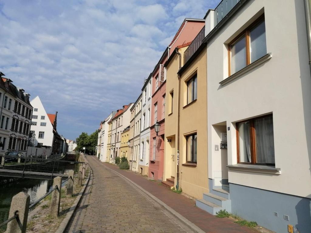 Townhouse Altstadt Wismar Upper Apartment Mit Zwei Terrassen Εξωτερικό φωτογραφία