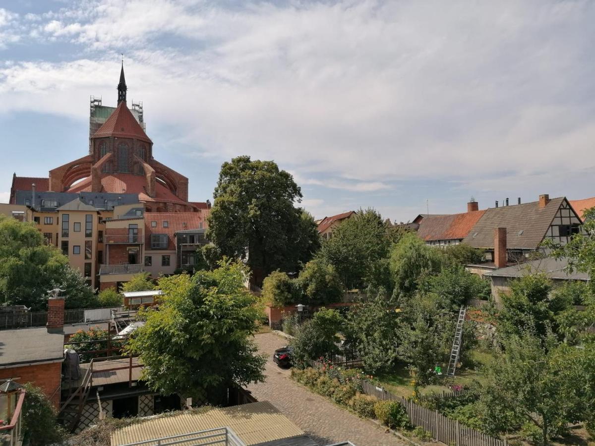 Townhouse Altstadt Wismar Upper Apartment Mit Zwei Terrassen Εξωτερικό φωτογραφία